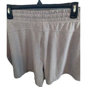 Reebok Womens 3XL Relaxed Fit Gray Shorts With Elastic Waistband & Pockets